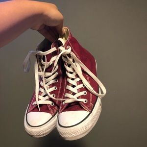 Burgundy high top converse